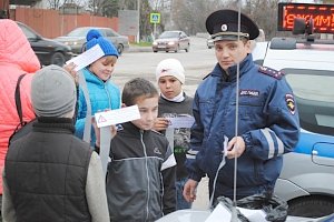 В Бахчисарае прошла акция ГИБДД «Заметный пешеход»