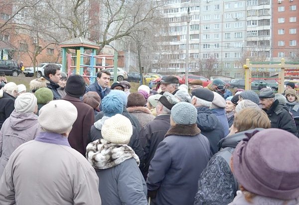 Олег Лебедев провел очередную массовую встречу с избирателями, жителями города Тулы