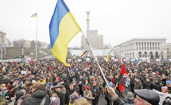 Хватит кормить Майдан. Идти на уступки нынешнему киевскому режиму — это проявлять слабость