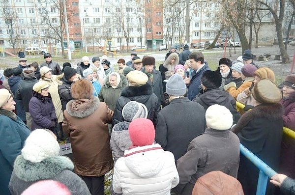 Олег Лебедев провел массовую встречу с жителями в городе Туле