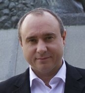 Арестованный по обвинению во взятке лидер «Русского блока» заявил, что его подставила «кладбищенская мафия»