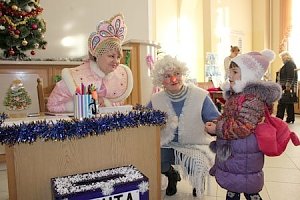 Крымские дети просят у Деда Мороза встречу с Путиным и гаджеты