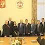 В.Н. Лихачев совершил рабочую поездку в Татарстан для встречи с президентом республики и активом КПРФ