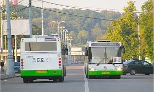 Доставленные в Симферополь автобусы «Лиаз» позволят разгрузить пассажиропоток в столице — Аксенов