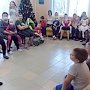 Белгородские комсомольцы поздравили детишек онкогематологического отделения областной больницы с Новым Годом!