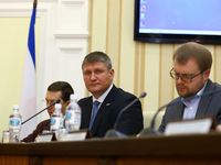 Суммарная генерация электроэнергии в Республике Крым составляет 939 МВт – Михаил Шеремет