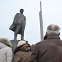 В Донецке почтили память Владимира Ильича Ленина