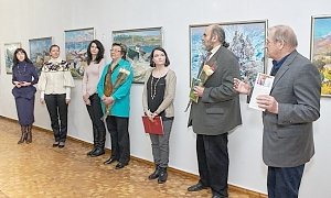 В Столице Крыма открылась выставка «Киммерийские мотивы»