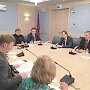 Московские коммунисты помогают жителям в разрешении сложной ситуации по переселению из ветхих зданий в Войковском районе столицы