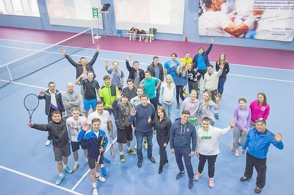 Депутат Госдумы, лидер ставропольских коммунистов Виктор Гончаров принял участие в открытии теннисного турнира «Smash Open»