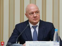 Правильное распределение ресурсов Республики Крым позволит повысить их эффективность – Виталий Нахлупин