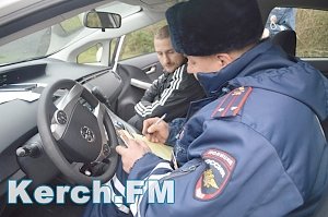 В Керчи ГИБДД проводит декаду безопасности на пассажирском транспорте