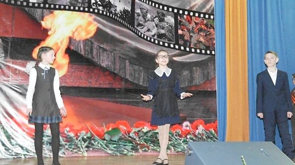 Забайкальский крайком КПРФ поздравил студентов выступлением лучшего Почетного караула