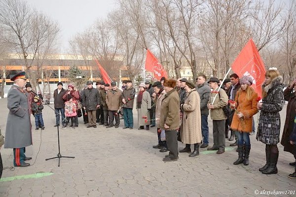 Быть достойными своих отцов и дедов! Акция Астраханских коммунистов