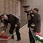 Меняйло повторил «достижение» Януковича: сбил венок на возложении цветов (ВИДЕО)