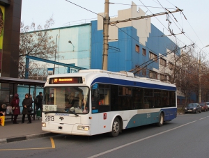 В крымской столице приостановили стройки и движение троллейбусов