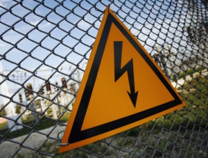 Чиновников будут наказывать за нарушающие закон подключения к электросети