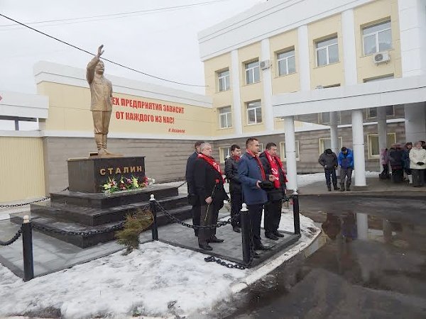 В Марий Эл почтили память Отца народов