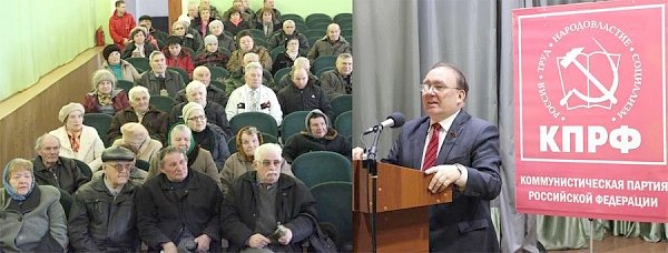 Н.Н. Иванов выступил с отчетом перед избирателями Щигровского района Курской области