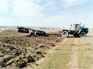 Землю на 7-м километре опять начали обрабатывать