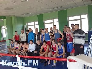 В Керчи прошёл турнир по боксу памяти Шинкаренко