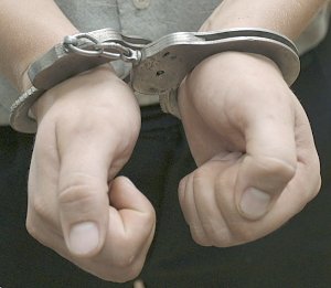Керчанин сядет на 8,5 лет за за изнасилование несовершеннолетних
