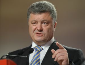 Порошенко призвал Запад ужесточить антироссийские меры