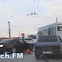 В Керчи на Ворошилова авария, движение затрудненно
