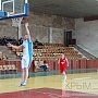 Баскетбольный клуб «Ялта» победил соперников из Красногвардейского района и сохранил лидерство во втором дивизионе мужского чемпионата Крыма