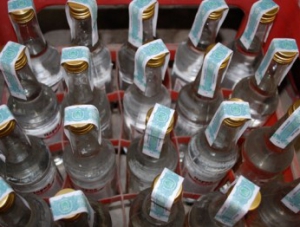 Продавец в Саках заплатил 200 тысяч рублей за украинский алкоголь