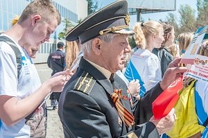 Севастополь встретил Поезд Победы