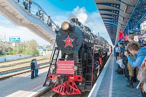 Севастополь встретил Поезд Победы