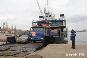 Керченская переправа приостановила работу из-за ветра