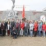 Коммунисты Центрального и Железнодорожного районов Новосибирска вышли на субботник в сквер Героев Революции