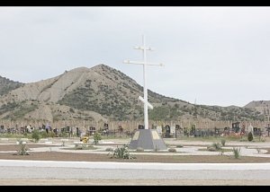 Первый Поклонный крест освятили в Судаке