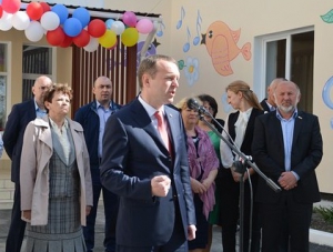 Константин Бахарев: Очереди в детские сады Нижнегорья будут ликвидированы