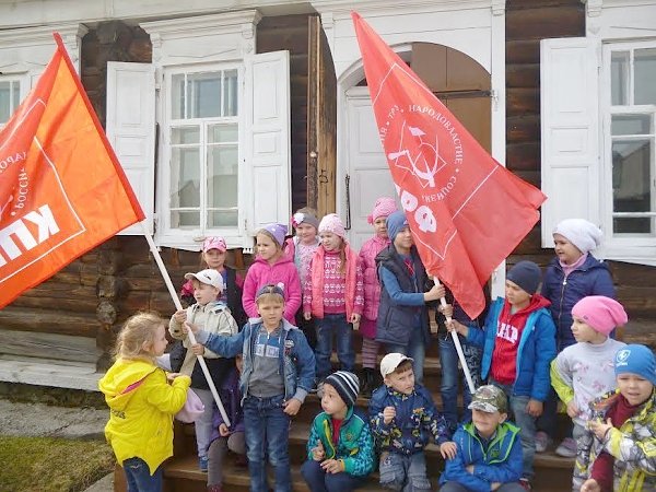 Республика Хакасия. Живой Ильич в Шушенском