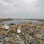 В Саках лечебное озеро засыпали тоннами строительного мусора (ВИДЕО)