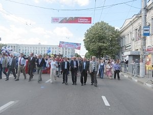 В Симферополе прошла самая малочисленная за всю постсоветскую историю Крыма первомайская демонстрация