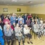 Праздничными концертами, посвященными Дню Победы, поздравили сотрудники МВД по Республике Крым ветеранов Великой Отечественной войны
