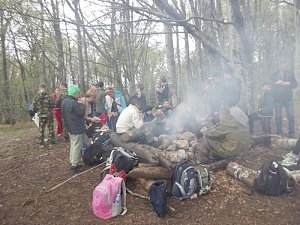 Крымские казаки провели «школьный десант» к местам партизанской славы.