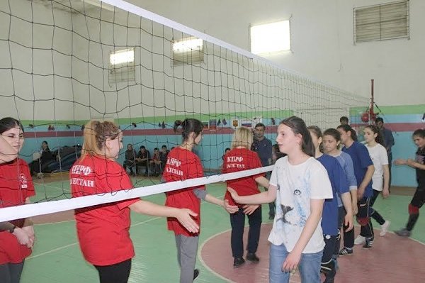 В Новолакском районе Республики Дагестан состоялся волейбольный турнир, посвященный 71-й годовщине Великой Победы