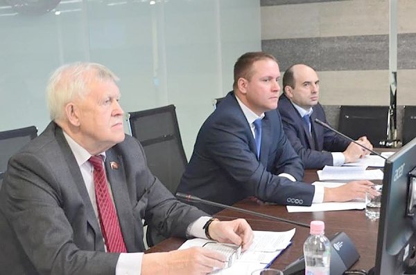 Первый секретарь Якутского рескома КПРФ Виктор Губарев принял участие в заседании Коллегии Госкомитета по обеспечению безопасности жизнедеятельности населения Якутии