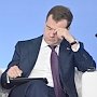 Дмитрий Медведев прибыл в Севастополь «подбодрить» участников праймериз «Единой России»