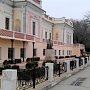 Медведев встретился с руководителями крымских музеев