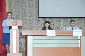 В МВД по Республике Крым рассмотрели вопросы предупреждения правонарушений несовершеннолетних