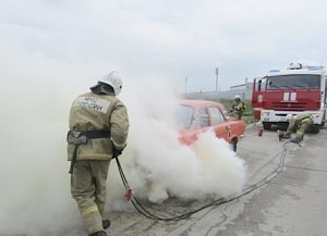 Крымские спасатели успешно ликвидировали условное ДТП