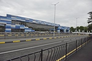 Привокзальную площадь аэропорта «Симферополь» реконструировали