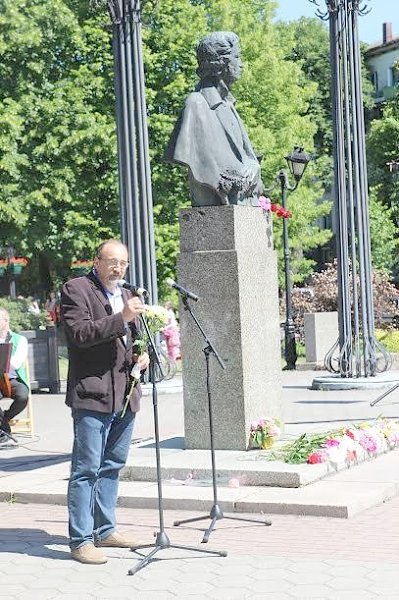 Калининград: «Славим живое русское слово!»