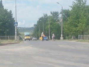 В Керчи на Ворошилова нанесут дорожную разметку